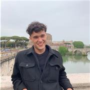 Mi chiamo Elia. Ho 20 anni e studio Filosofia. Offro ripetizioni e sostegno a chiunque ne abbia bisogno, ragazzi/e delle medie e delle superiori!